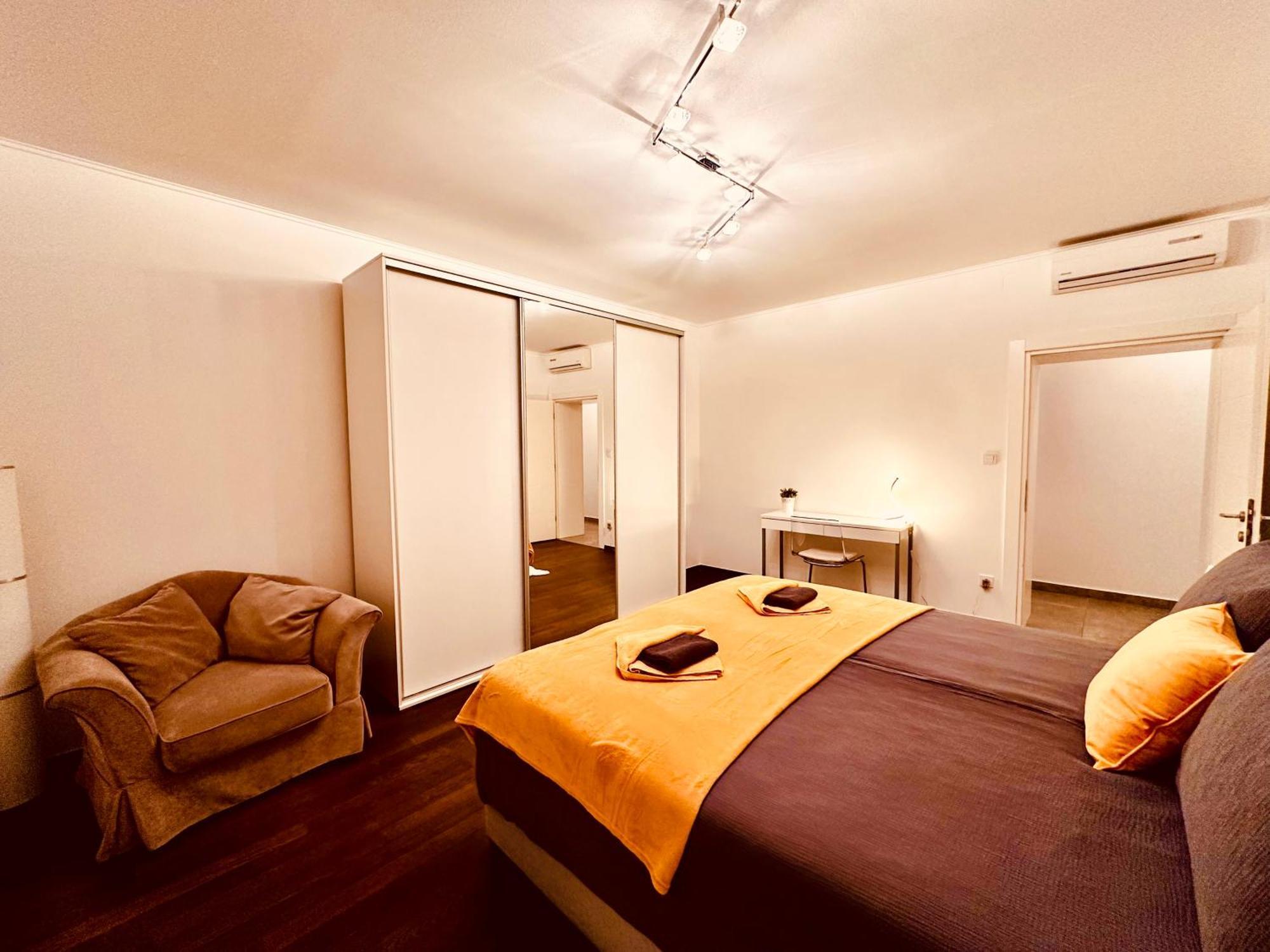 Apartment In Centre Of Zagreb - Lions Den מראה חיצוני תמונה