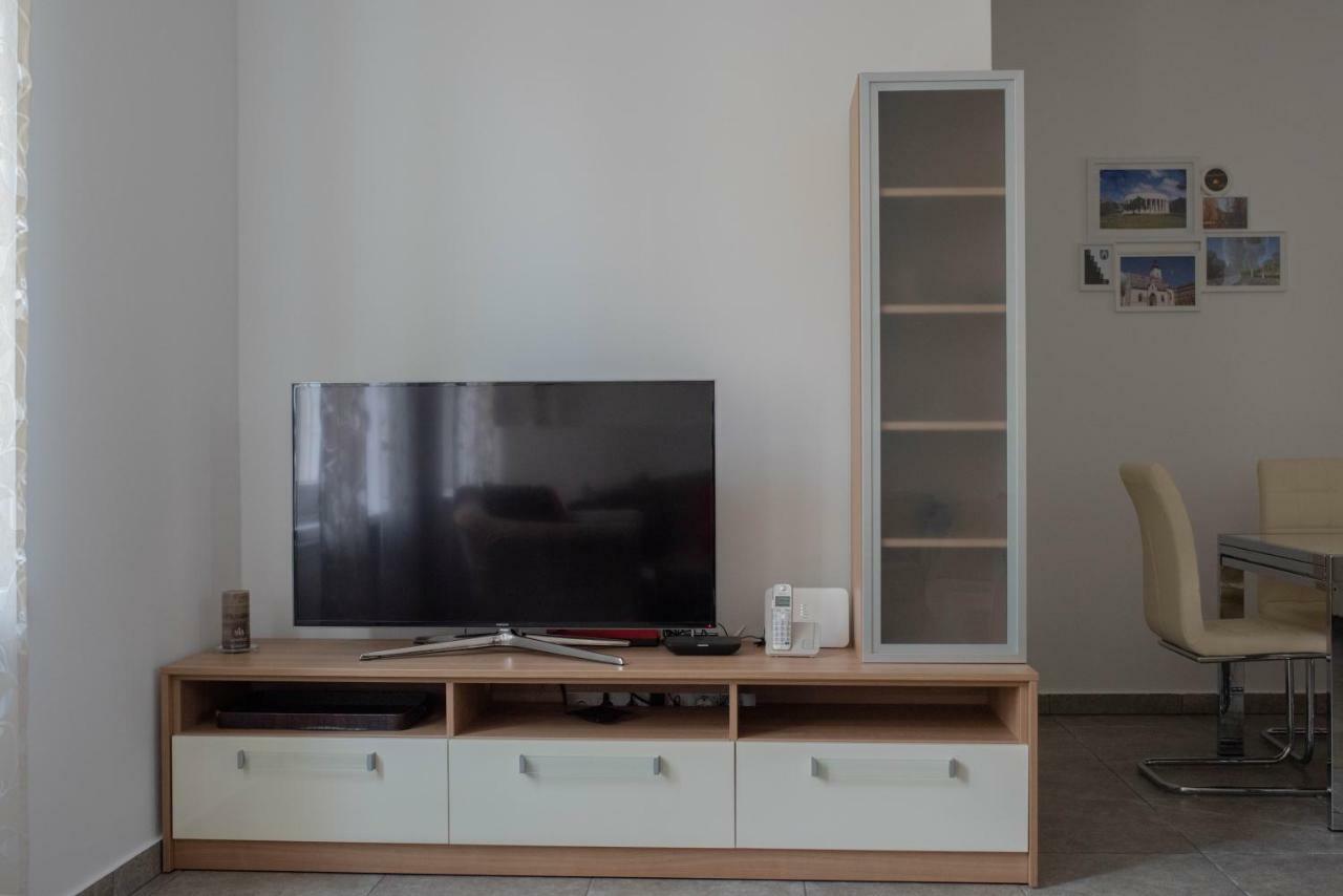 Apartment In Centre Of Zagreb - Lions Den מראה חיצוני תמונה
